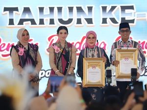 Selvi Ananda Bawa Rombongan Borong Kerajinan HUT Dekranas di Balikpapan