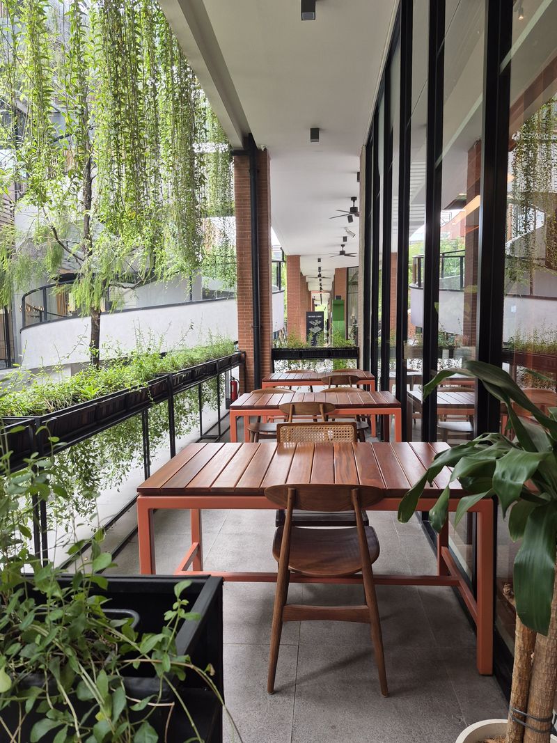 Huisman Coffee & Eatery di Gafoy, Mall Kelapa Gading.