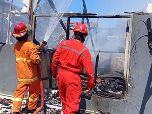 Kompor Meledak Saat Masak Selamatan, Rumah di Cilacap Ludes Terbakar