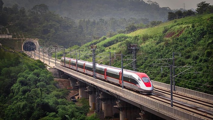Kereta Cepat Jakarta-Bandung