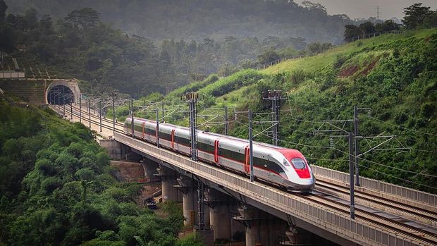 Kereta Cepat Jakarta-Bandung