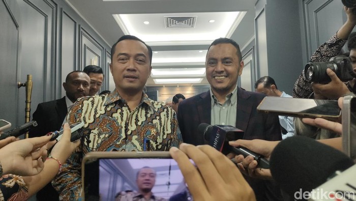 Mensesneg Prasetyo Hadi.