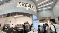 Di Korea Selatan, Nagita tak hanya nonton konser tapi juga mengunjungi beberapa kafe dan restoran untuk kulineran. Salah satunya gerai Kith Treats yang populer. Foto: YouTube Rans Entertainment