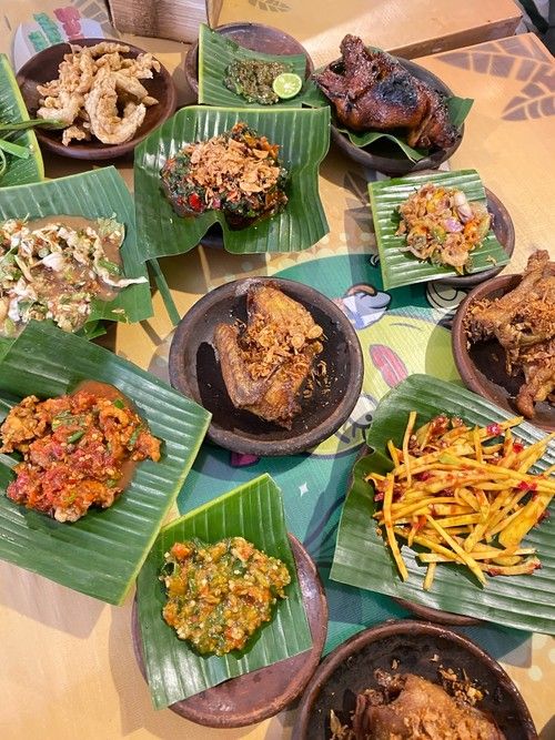 Pedas Mampus! 5 Resto Sambal di Jakarta yang Bikin Nagih