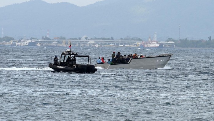 Pencarian KMP Tunu Jaya Pratama diperpanjang