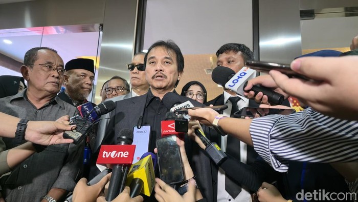 Roy Suryo Hadiri Gelar Perkara Khusu Kasus Ijazah Palsu Jokowi di Bareskrim