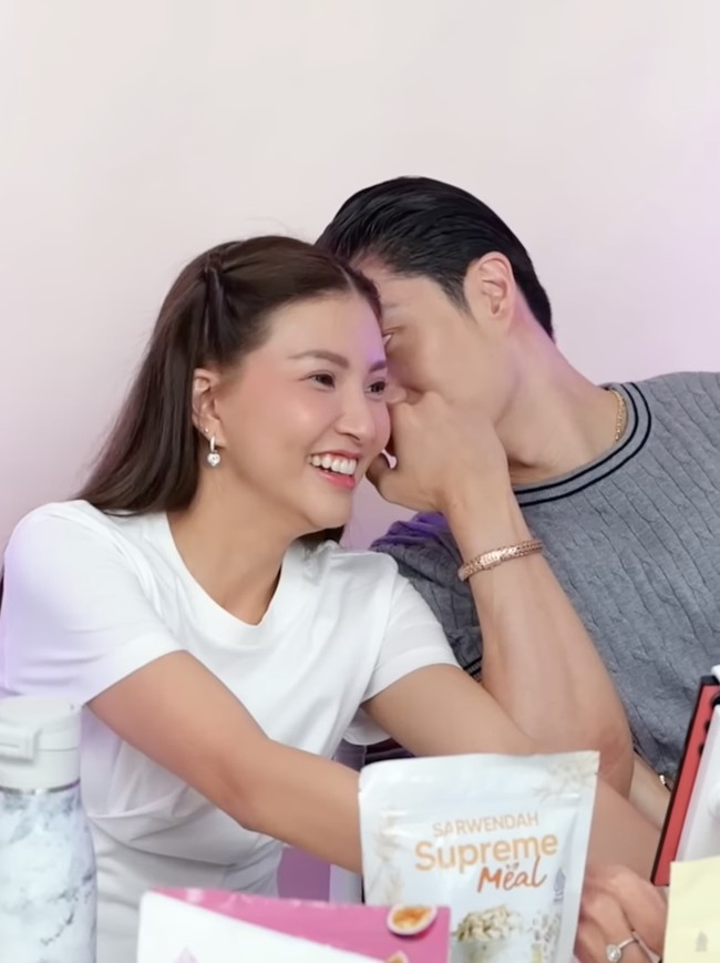 7 Foto Kedekatan Sarwendah & Giorgio Antonio yang Jadi Sorotan