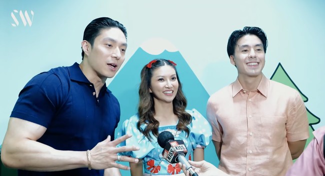 Gio juga turut hadir di acara ulang tahun kedua putri Sarwendah, Thalia dan Thania. Dalam video YouTube unggahan Sarwendah terlihat Gio memberikan ucapan dan doa untuk kedua putri Sarwendah tersebut. Foto: YouTube/Sarwendah Juice Official/Sarwendah Official