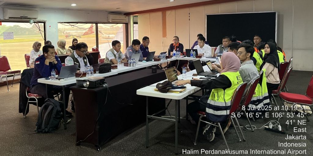 Sebagai upaya percepatan penanganan darurat banjir di area Jakarta Raya, BNPB melakukan operasi modifikasi cuaca (OMC) pada 7-11 Juli 2025 mendatang. (Dok. BNPB)