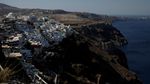 Siap-siap, Yunani Terapkan Pajak Baru untuk Turis Kapal Pesiar ke Santorini