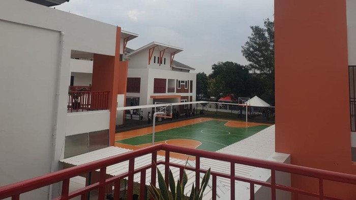 Simulasi kegiatan belajar mengajar dan aktivitas Sekolah Rakyat di Sentra Handayani, Jakarta Timur, Rabu (9/7/2025).