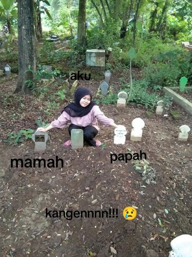 Wanita ini menceritakan namanya yang unik, Dini Hari Mentariku Lahir yang penuh makna.