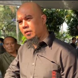 Ahmad Dhani Vs Lita Gading, Chikita Meidy Gugat Cerai Suami