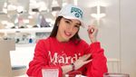 Puja-puji untuk Angel Karamoy yang Disebut Awet Muda