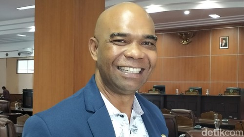 Anggota Fraksi Partai Gerindra DPRD Manggarai Barat Kanisius Jehabut. (Ambrosius Ardin)