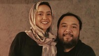 Cita Rahayu mendapat banyak doa setelah tiga tahun menikah dengan Didi Mahardika. Bahagia dan penuh berkah selalu, komen @intanrj22. Sakinah mawadah warahmah sampai akhir hayat, komen @nie_zaenal. (Foto: dok Instagram cita_rahayu)