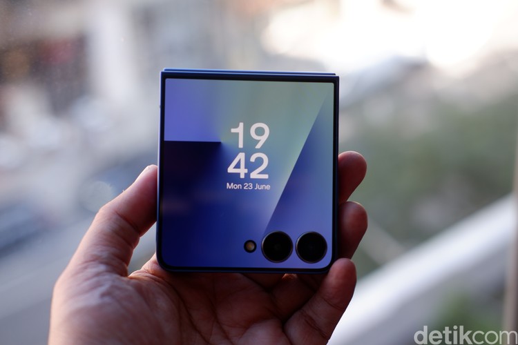Galaxy Z Flip7