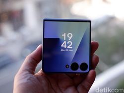 Unboxing Galaxy Z Flip7: Menggoda dengan Layar Cover Lebih Besar!