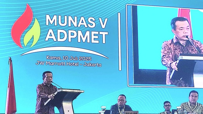 Gubernur Jambi Al Haris