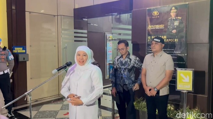 Gubernur Jatim Khofifah Indar Parawansa