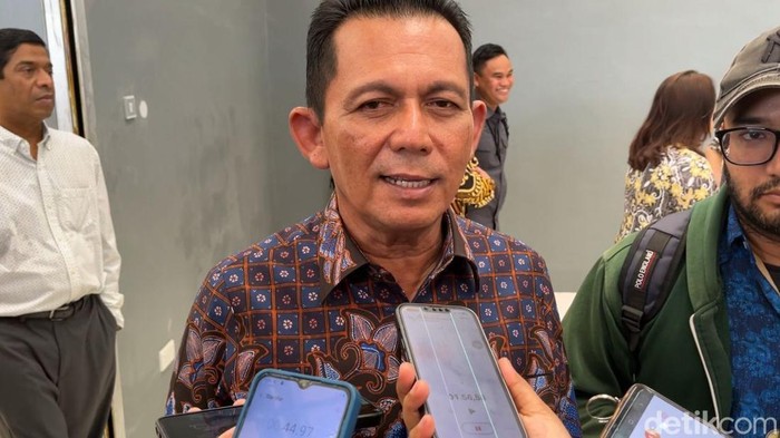 Gubernur Kepri Ansar Ahmad