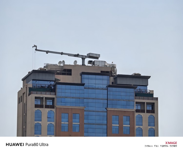 Hasil foto Huawei Pura 80 Ultra yang di ambil di Dubai, United Arab Emirates pada 9-10 Juli 2025