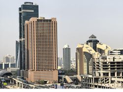 Hasil Jepretan 2 Lensa Telephoto Huawei Pura 80 Ultra, Luar Biasa!