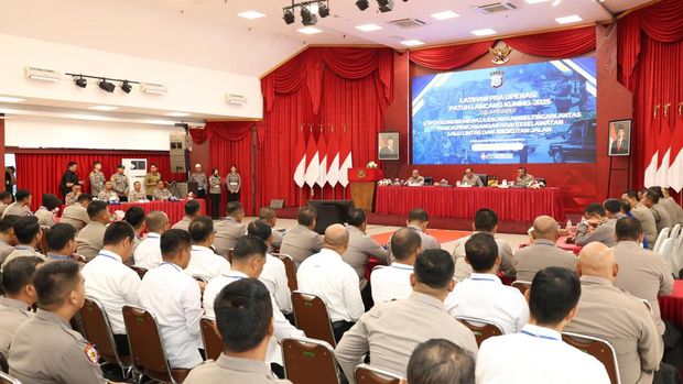 Kapolda Riau Irjen Herry Heryawan membuka latihan pra Operasi Patuh Lancang Kuning 2025, Kamis (10/7/2025).