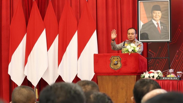 Kapolda Riau Irjen Herry Heryawan membuka latihan pra Operasi Patuh Lancang Kuning 2025, Kamis (10/7/2025).