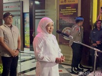 Delapan Setengah Jam KPK Gali Keterangan Khofifah Terkait Dana Hibah