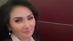 “Pokoknya tidak ada maaf bagimu. Harus proses,” tegas Lita di Polda Metro. Foto: dok instagram Lita Gading