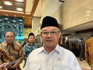 Mendikdasmen: Usul Tambah Anggaran Rp 71,11 T Termasuk SD-SMP Swasta Gratis