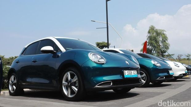 Mobil listrik GWM Ora 03.
