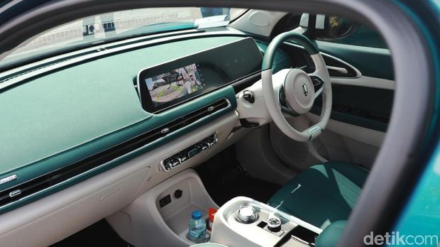 Mobil listrik GWM Ora 03.