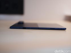 Unboxing Galaxy Z Fold7: HP Layar Lipat Tertipis Samsung Harga Rp 28 Juta