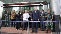 “Prinsip dual criminality berlaku. Artinya, tindak pidana yang dilakukan Zverev juga termasuk pelanggaran hukum di Indonesia, sehingga proses ekstradisi dapat dilakukan,” kata Kapuspenkum Kejaksaan Agung, Harli Siregar.