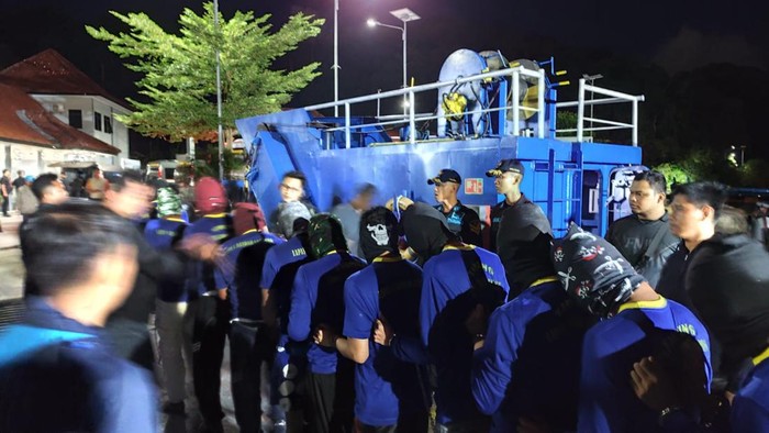 Sebanyak 46 narapidana kategori high risk Lampung dipindahkan ke Lapas Nusakambangan. (dok.Istimewa)