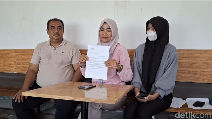 Septi Nurhayati (41) orang tua dari KA calon anggota Paskibraka Kota Palembang