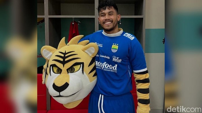 Sosok di balik maskot Persib Bandung.