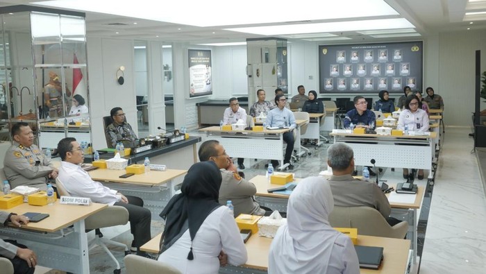 Tim penilai Kompolnas Awards 2025 hari ini melaksanakan kunjungan guna penilaian ke Kantor Staf Sumber Daya Manusia (SSDM) Polri, Gedung TNCC Mabes Polri (dok istimewa)
