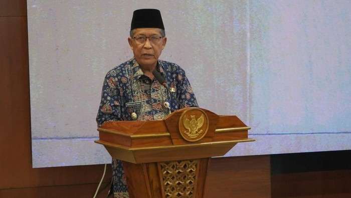 Wagub Jambi Abdullah Sani.