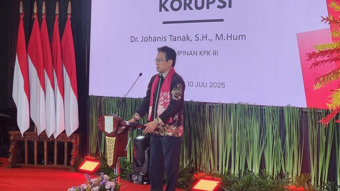 Wakil Ketua KPK Johanis dalam acara Rapat Koordinasi Pencegahan Korupsi di Ancol, Kamis (10/7). (Adrial Akbar/detikcom)