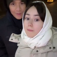 Vika sendiri diketahui merupakan model asal Belarus. Paras cantiknya dengan rambut panjang dengan cepat mencuri atensi dan banjir pujian para netizen. Foto: Instagram/@bilsky16