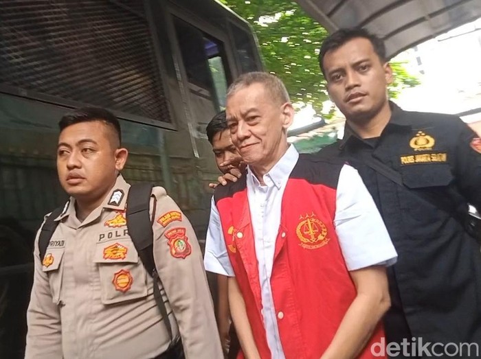 Fariz RM di Pengadilan Negeri Jakarta Selatan.