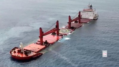 Houthi Kembali Serang Kapal di Laut Merah hingga Tenggelam