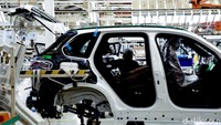 BMW X3 xDrive 20i ini dibekali mesin 2.0L TwinPower Turbo 4-silinder segaris (kode B48) yang menghasilkan tenaga 190 HP pada 4.400-6.500 rpm dan torsi 310 Nm di rentang 1.500-4.000 rpm.  