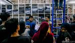 Berburu Kebutuhan Sekolah di Pasar Kebayoran Lama