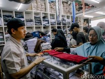 Video: Cari Seragam Sekolah di Pasar Tanah Abang, Worth It Nggak?