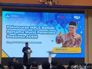 Menteri Muti: MPLS Bukan Perpeloncoan dan Diawasi Ketat