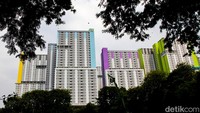Revitalisasi Wisma Atlet dilakukan pada Blok D10 Kemayoran di 7 tower sebanyak 5.494 unit dan Blok C2 Pademangan sebanyak 3 tower berkapasitas 1.932 unit.
